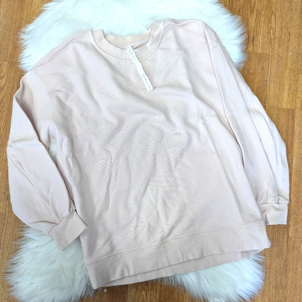 Lululemon Perfectly Oversized Crew Sweatshirt Nude Pink - Picture 2 of 2